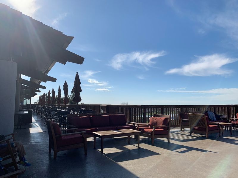 The Outdoor Terrace That Shines In Good Weather