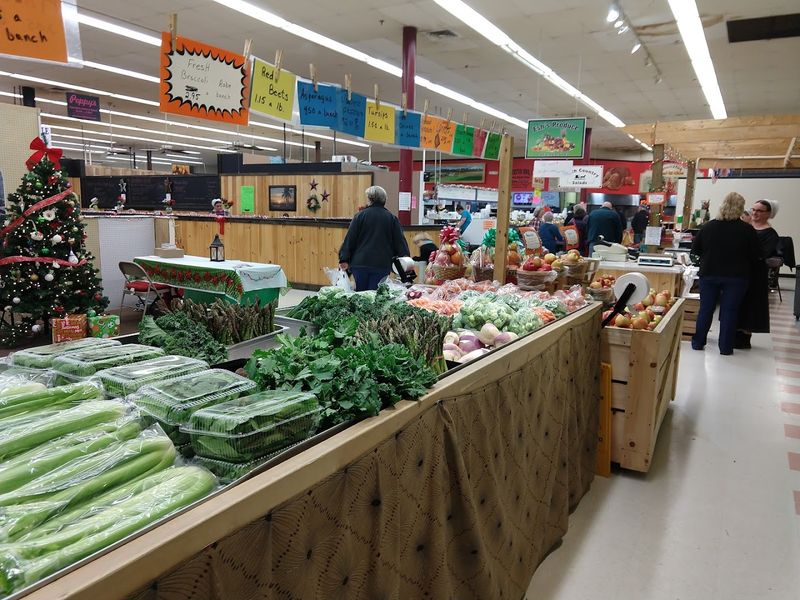 A Farmers Market Built For Smart Stock-Ups