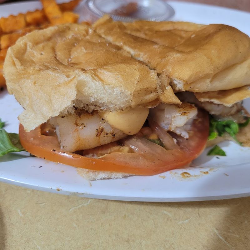 Grilled Shrimp Po Boy Brings a Gulf Coast Feeling Inland