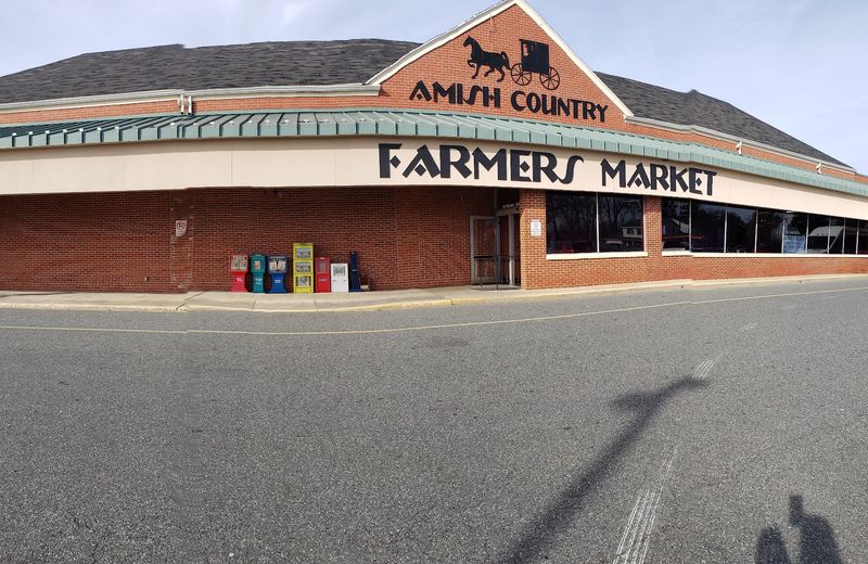 Thursday Through Saturday Hours That Shape The Weekly Routine