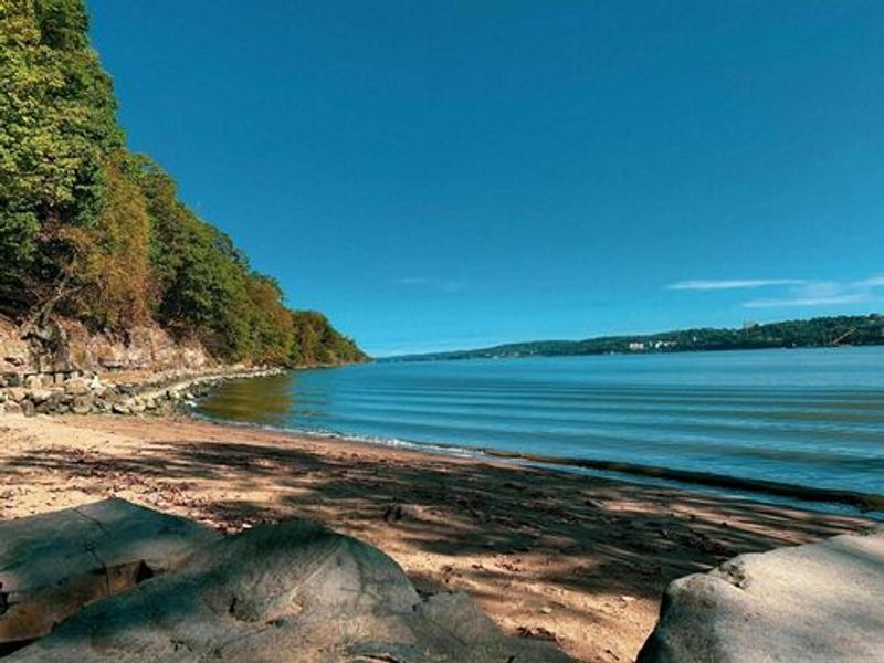 The Palisades Interstate Park