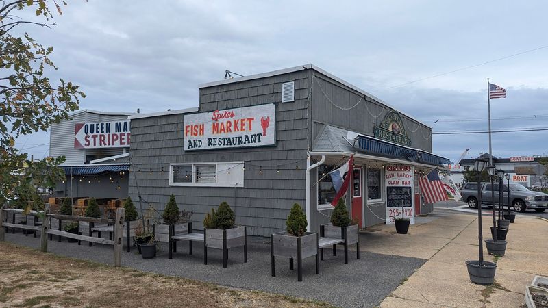 Spike's Fish Market & Restaurant