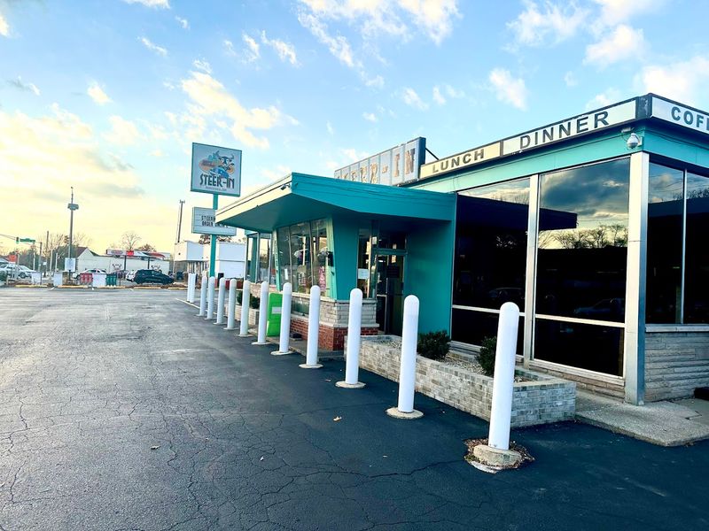 Indy's Historic Steer-In - Indianapolis