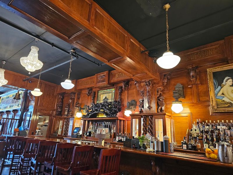 McClintock Saloon & Chop House, Oklahoma City