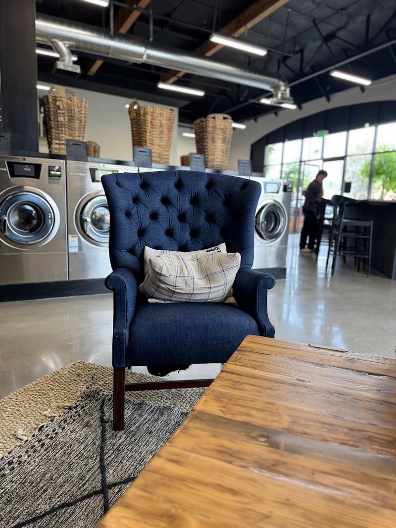 Fluff And Fold Option For Anyone Who Wants Zero Waiting