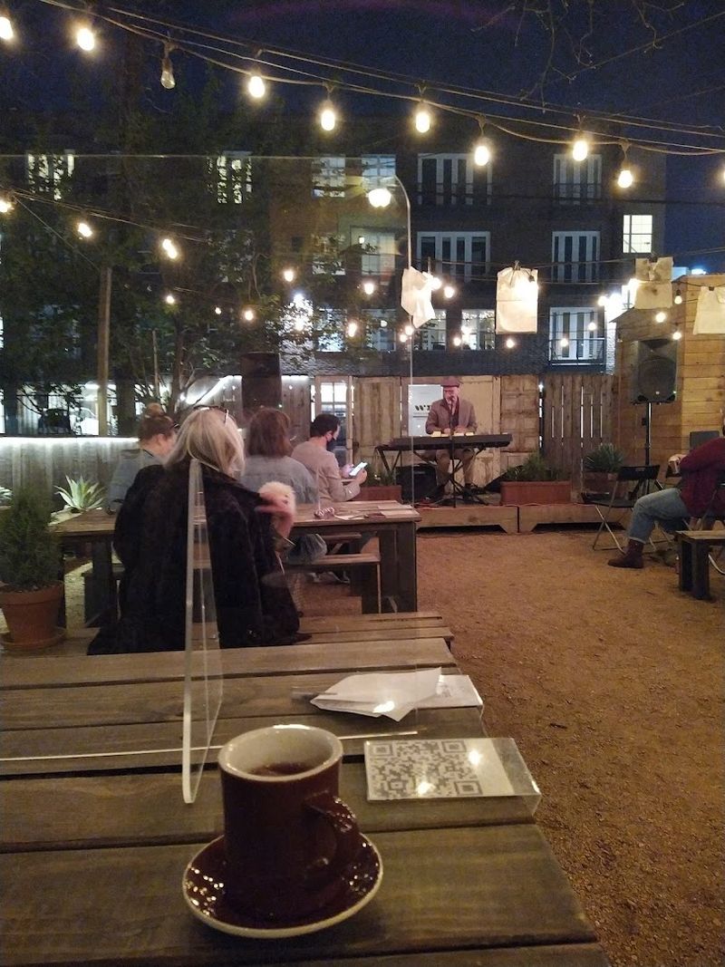 An Outdoor Patio That Earns Its Own Fan Club