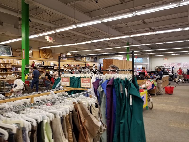 Clothing Finds That Range From Everyday to Extraordinary