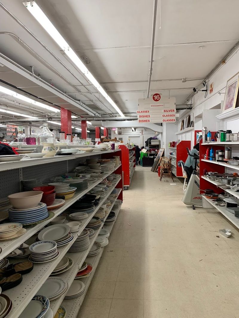 Store Rules To Know Before You Fall In Love With A Find