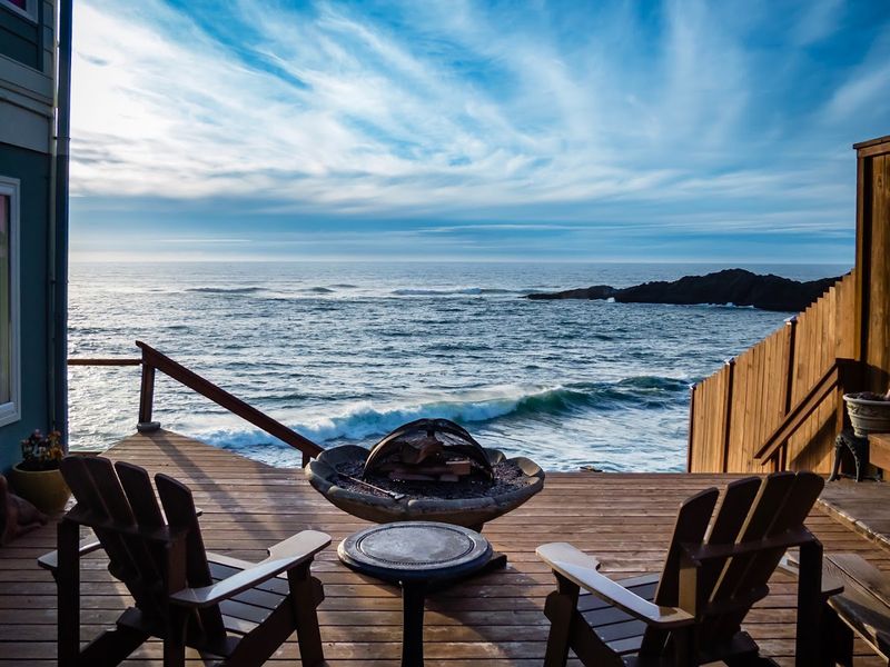 Depoe Bay: A Tiny Town With a Big Personality