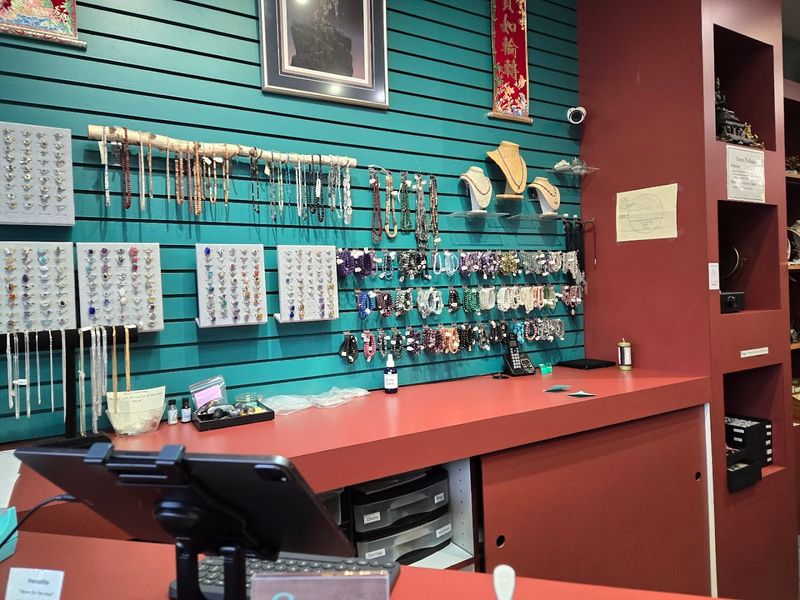 The Atmosphere That Makes You Stay Longer Than Planned