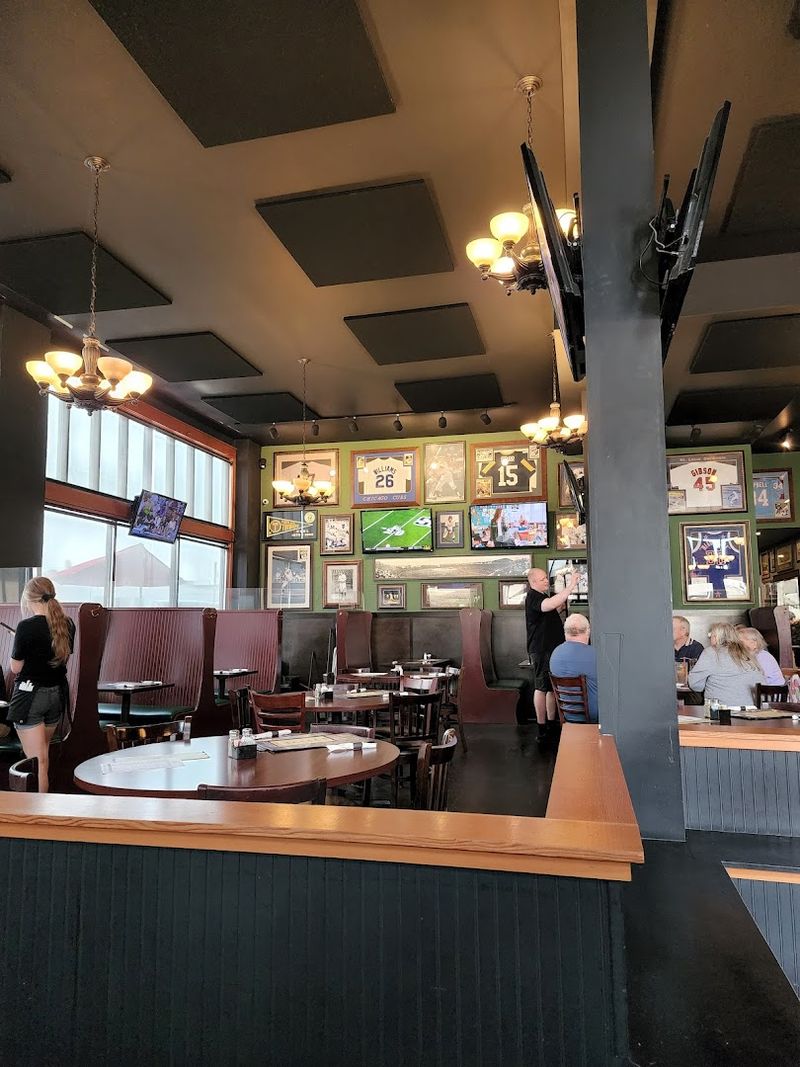 Barlow's Bar and Grill, Canby, Oregon