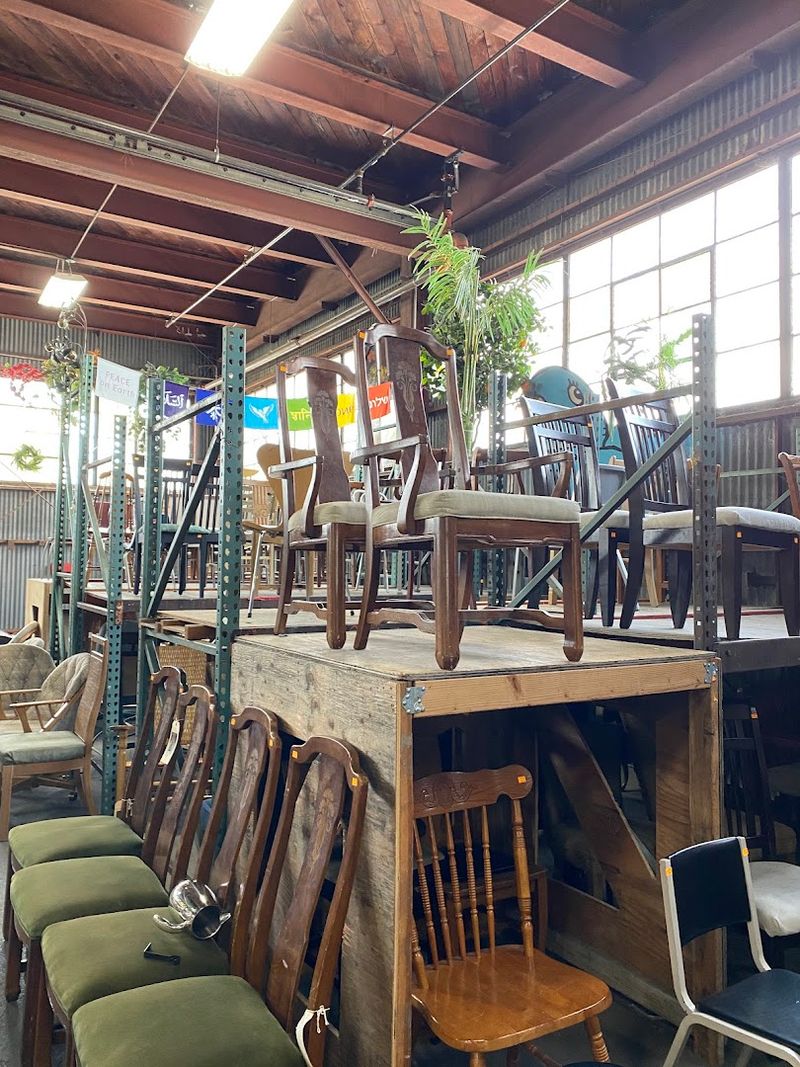 Photo Worthy Corners Where Everything Looks Accidentally Curated