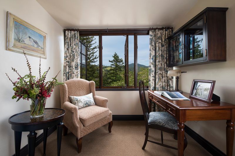 Timing Tips For A Relaxed Weekend Without The Peak-Season Rush