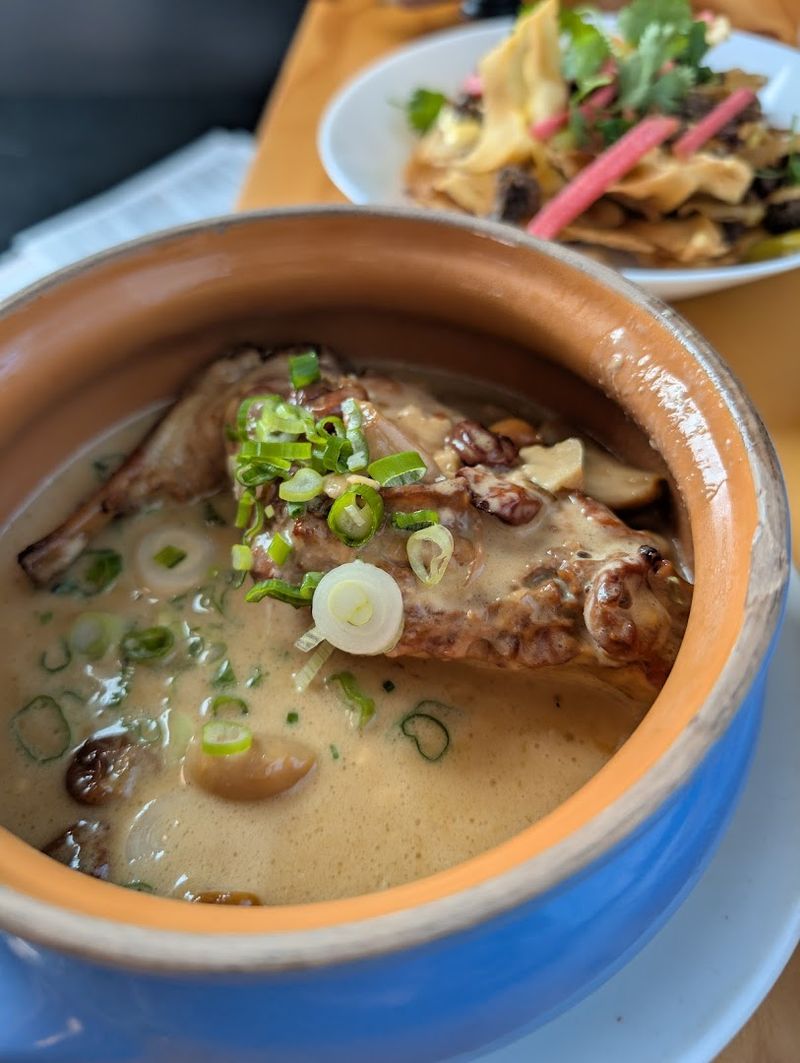 The Rabbit Clay Pot That Keeps People Coming Back