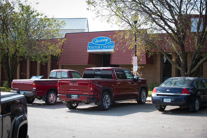 Booking And Timing Tips For A Calm Day Trip