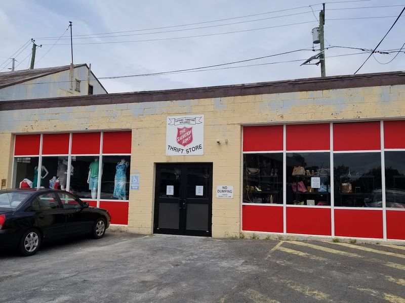 Why This Trenton Stop Belongs on Every Thrift Route