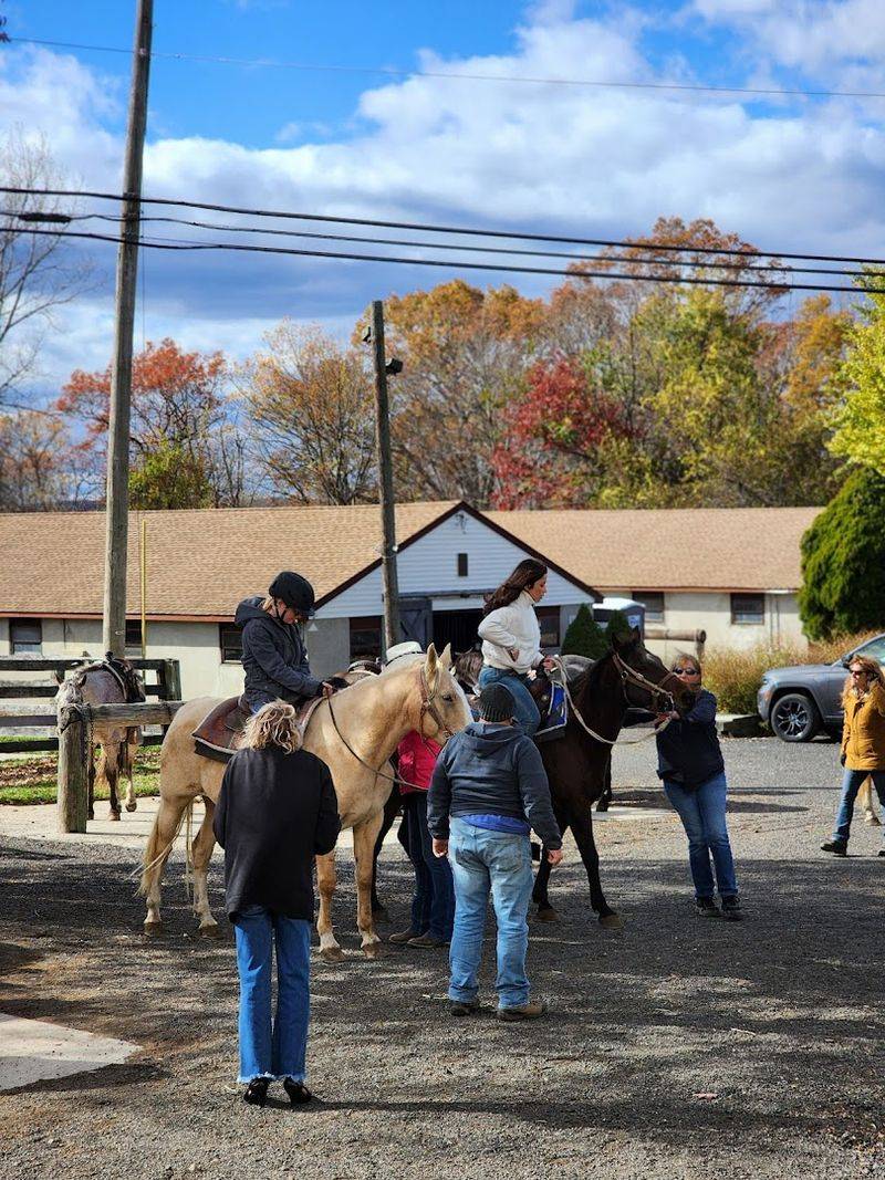 A Welcoming Staff That Turns Strangers Into Regulars