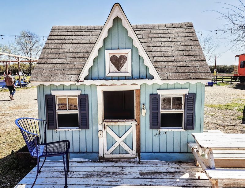 Food Trucks and Farm Market Finds Worth the Stop