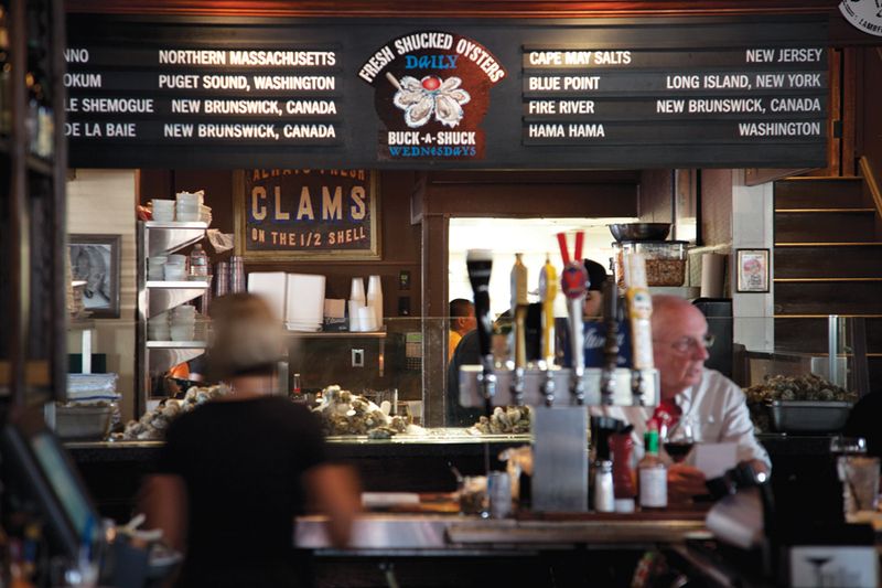The Oyster Bar That Brings People Back Every Wednesday