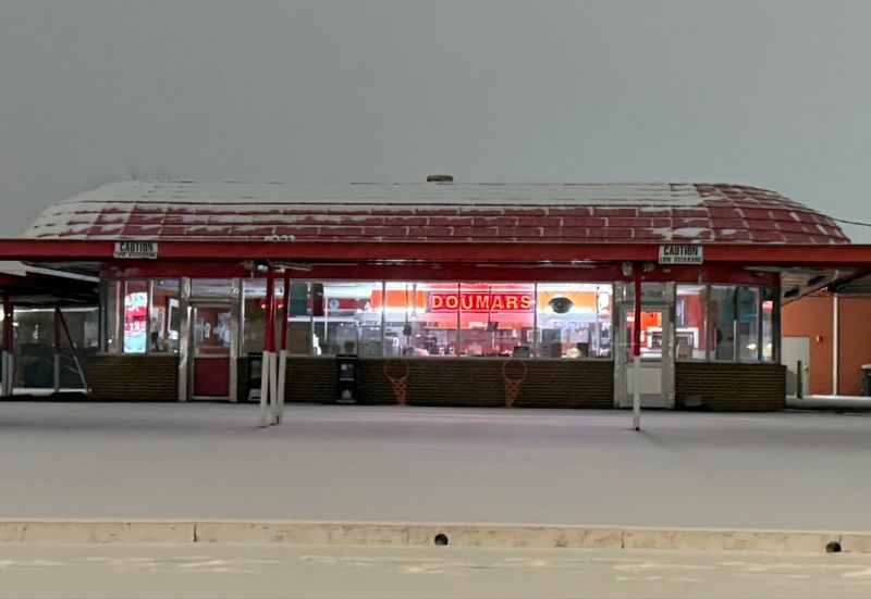 Plan Your Visit to This Virginia Classic