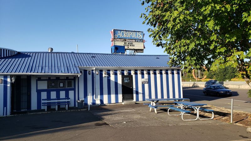 Why Food Travelers Are Adding This Stop to Their Oregon Road Trip