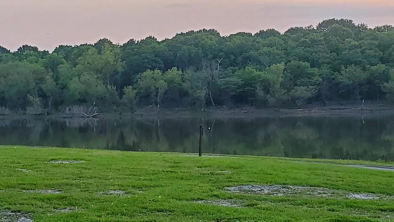 Camping Options Around the Lake