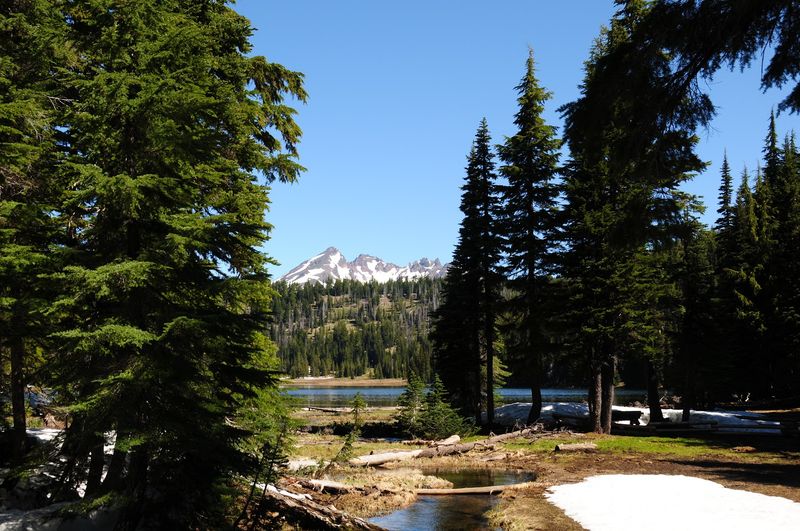 Broken Top Volcano Views That Stop You Cold