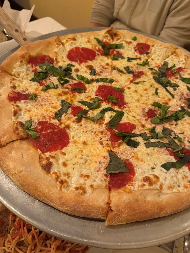 Brick-Oven Pizza That Rewrites Your Expectations