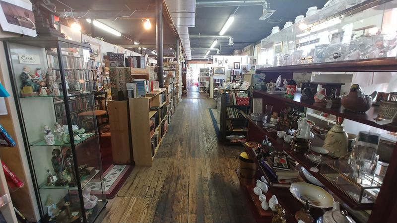 A Community Atmosphere That Feels Genuinely Welcoming