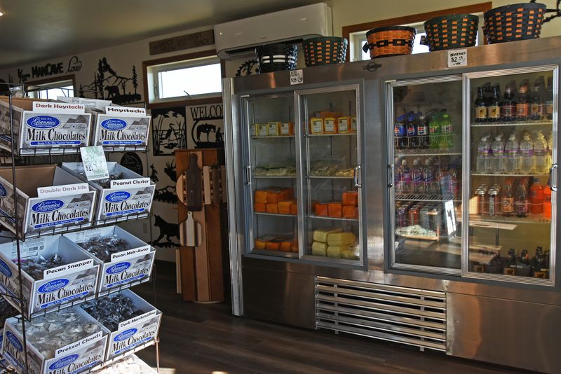 Observation Window Setup That Lets You Watch Production While You Shop