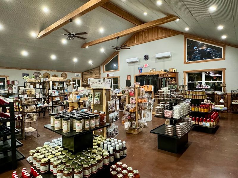 Country Store Shelves That Add More To Browse