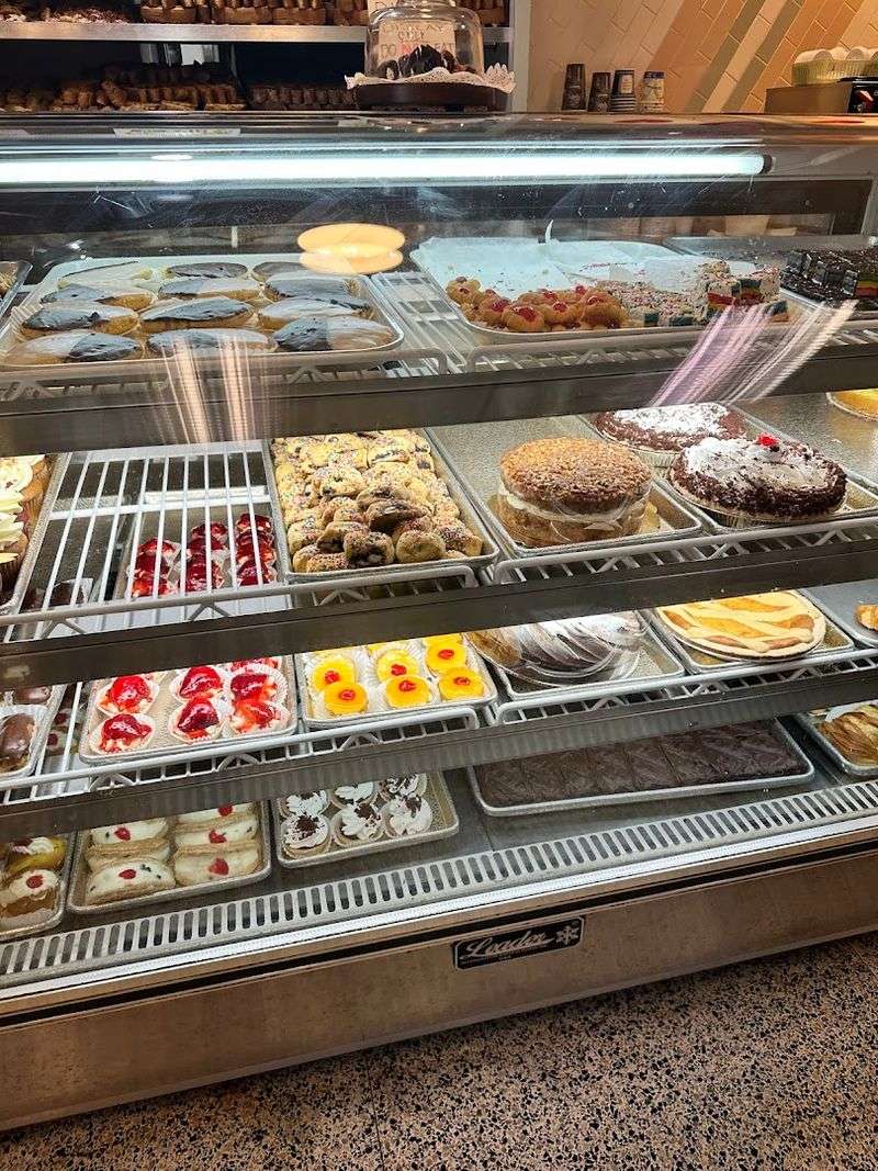 Apple Turnovers and the Pastries People Return For