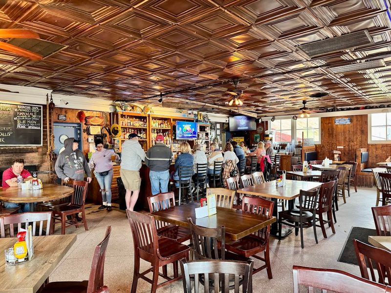 The Pub Atmosphere That Feels Instantly Like Home