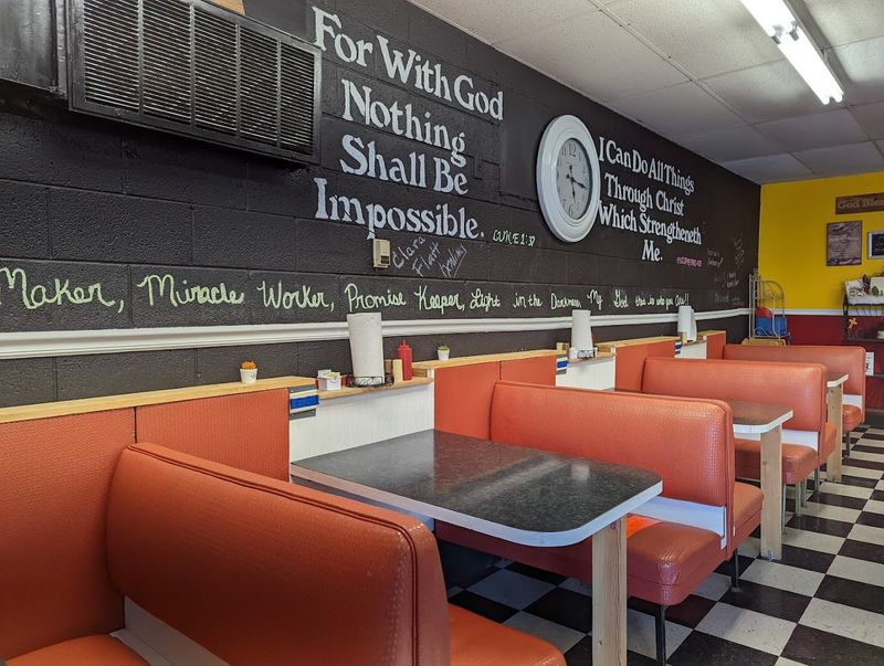 A Warm, Family-Run Atmosphere That Feels Like Home