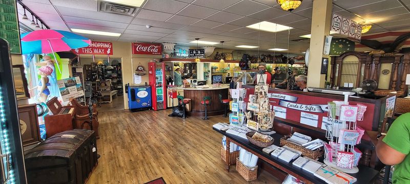 Vintage Jewelry That Deserves a Second Glance