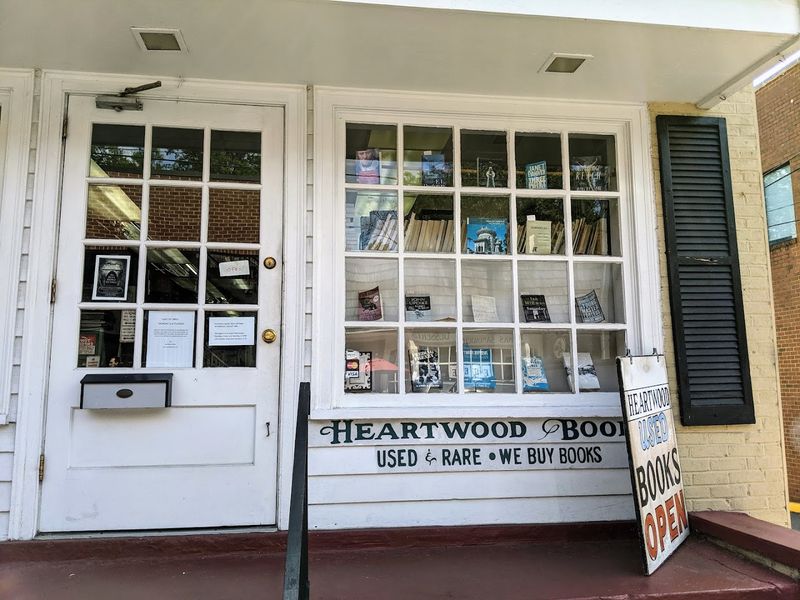 Heartwood Books, Charlottesville