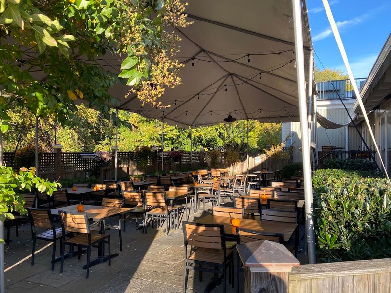 Large Groups and Private Gatherings Welcome