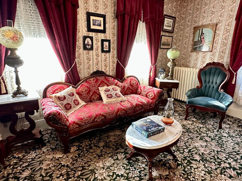 What Guides Emphasize During The Walkthrough And What They Avoid