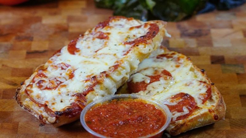 The Signature Greek's Italian Sauce