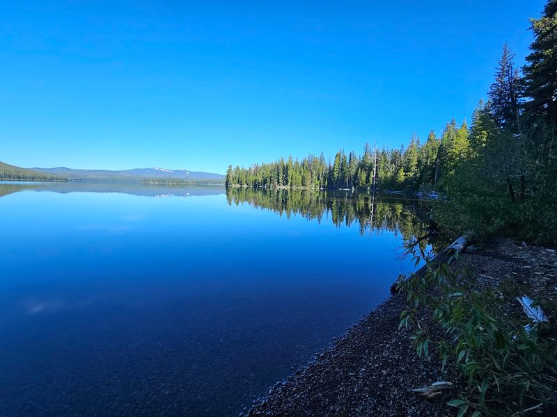 Cultus Lake Campground, Deschutes National Forest, Oregon
