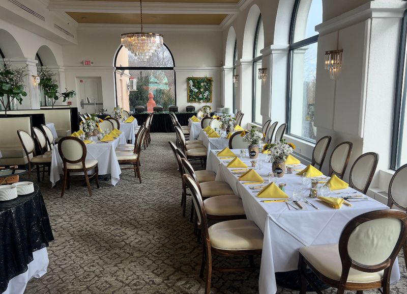 Highlawn Pavilion: A Historic Building With Skyline Dining