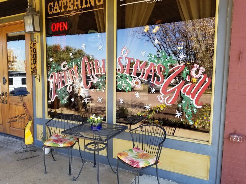 Hours That Respect the Rhythm of a Real Working Community