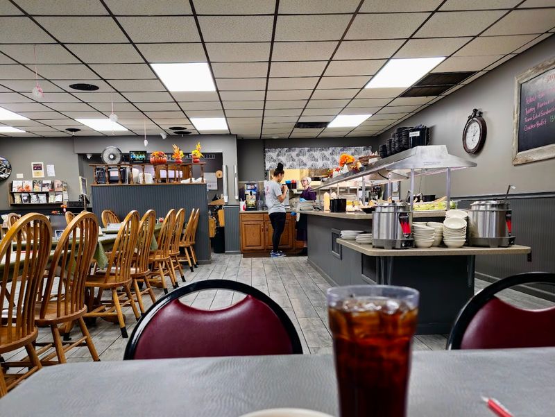 A True Small-Town Indiana Atmosphere You Cannot Fake