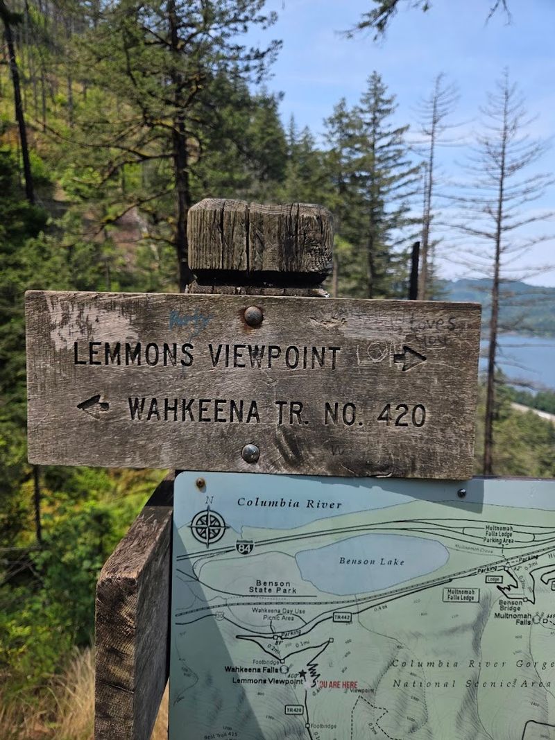 Wahkeena Falls Trail