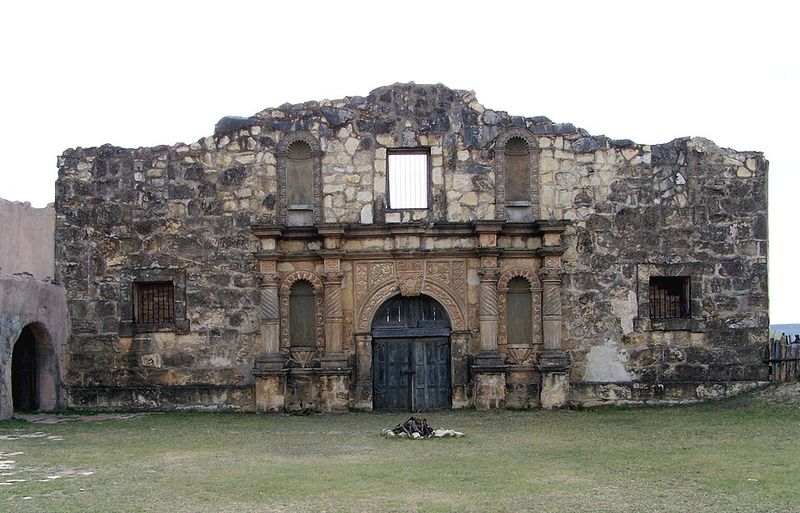The Alamo (The Alamo, 1960 – Replica Set Filmed in Texas & Miss Congeniality, 2000 – Alamo-Inspired Scene)