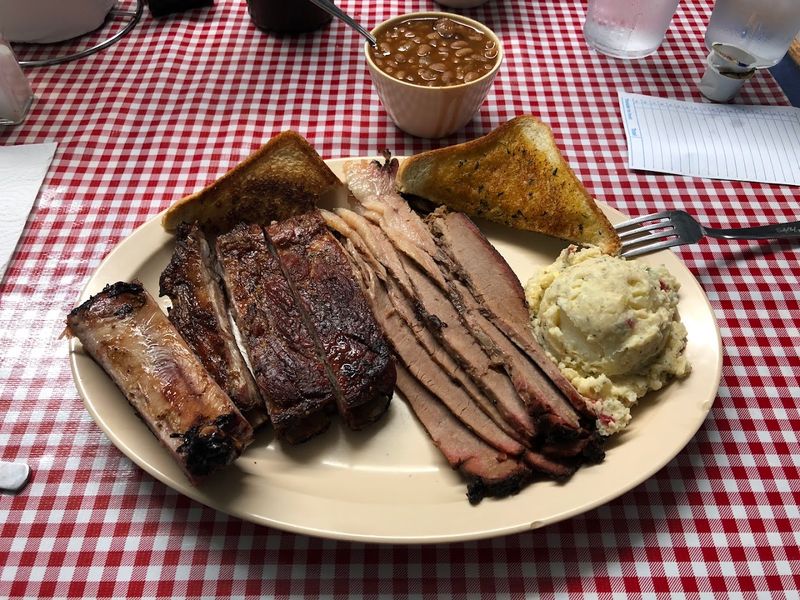 Slow-Smoked BBQ That Speaks for Itself