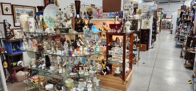 A Perfect Day Out in Crown Point With Nearby Spots to Explore