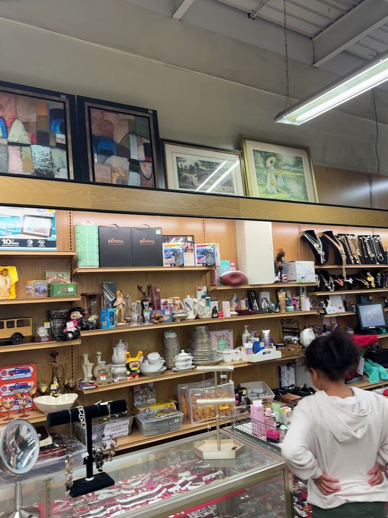 Specialty Finds That Stop You Mid-Aisle