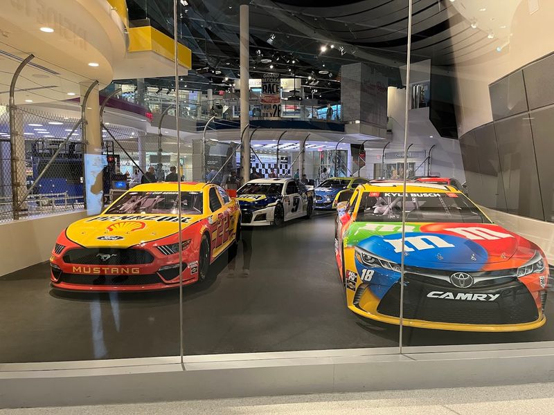 Why A Quick Visit Can Easily Turn Into Hours