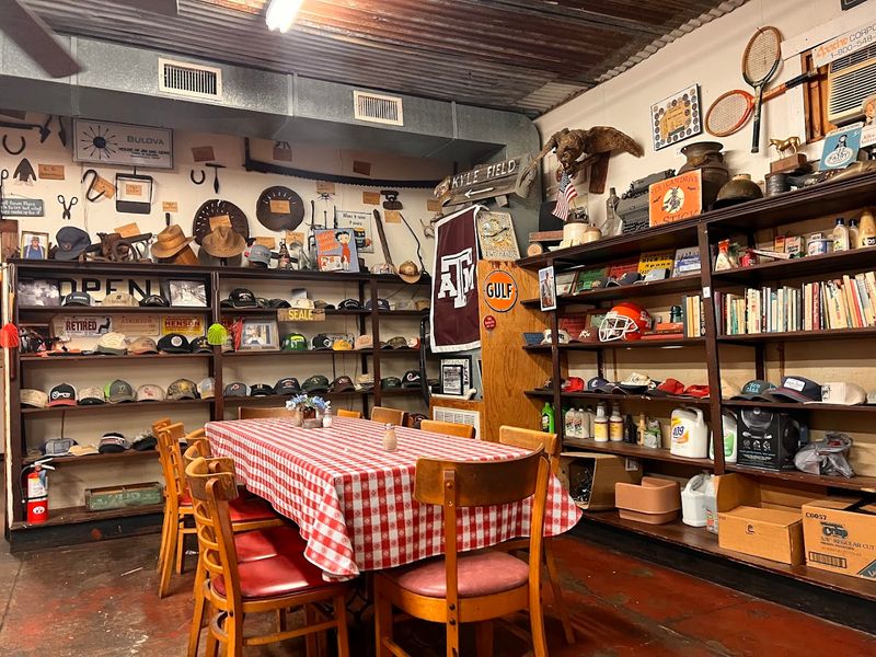Leona General Store, Texas